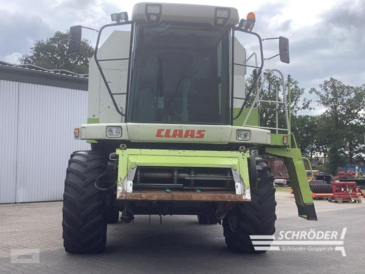 Mähdrescher del tipo CLAAS DOMINATOR 360 MEGA + C 600 SCHNEIDWERK, Gebrauchtmaschine In Lastrup (Immagine 9)