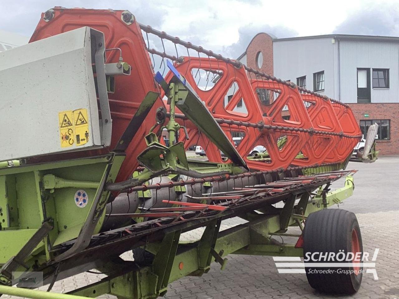 Mähdrescher del tipo CLAAS DOMINATOR 360 MEGA + C 600 SCHNEIDWERK, Gebrauchtmaschine In Lastrup (Immagine 17)
