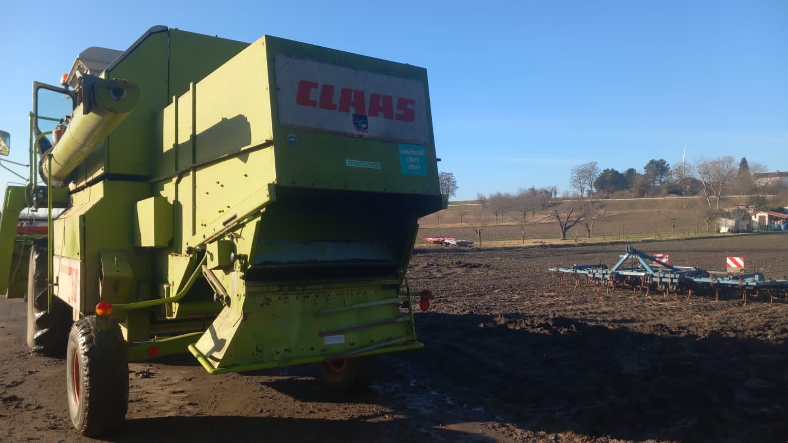 Mähdrescher des Typs CLAAS Dominator 58, Gebrauchtmaschine in Kleinniedesheim (Bild 3)