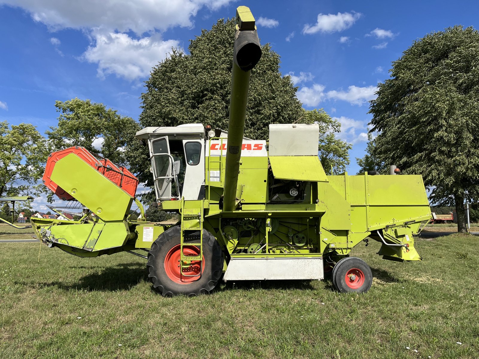 Mähdrescher tip CLAAS Dominator 68, Gebrauchtmaschine in Wendelstein (Poză 1)