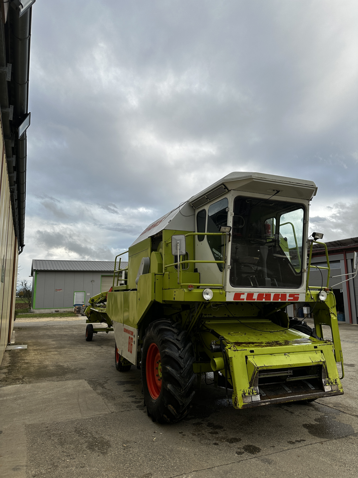 Mähdrescher del tipo CLAAS Dominator 86, Gebrauchtmaschine en Mühlhausen-Ehingen (Imagen 13)