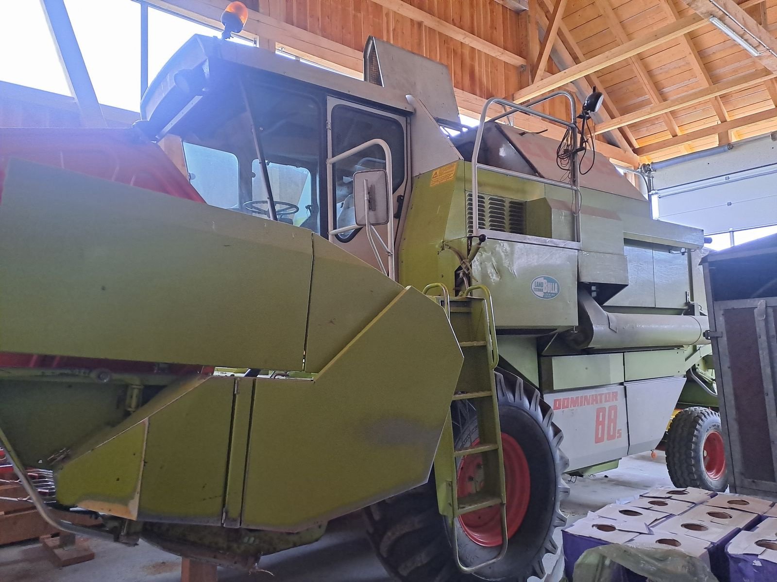 Mähdrescher typu CLAAS Dominator 88 S, Gebrauchtmaschine v Burgkirchen (Obrázok 1)