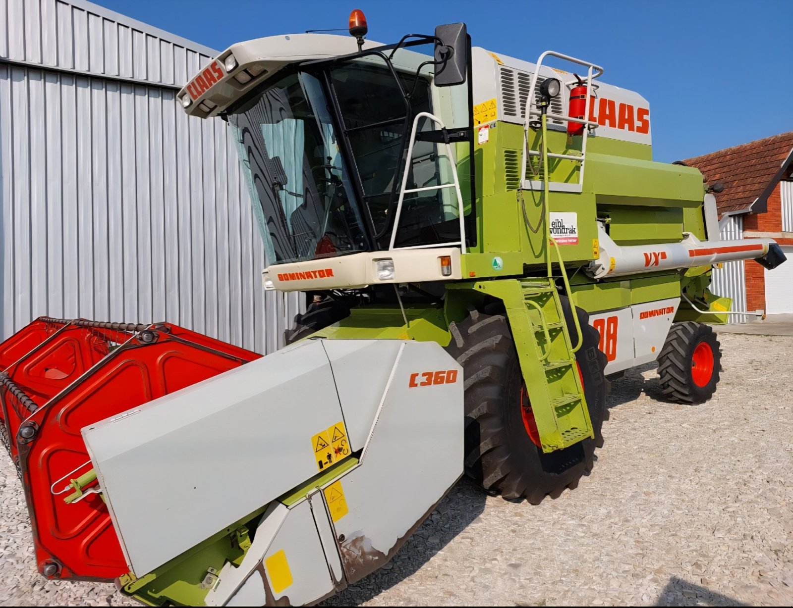 Mähdrescher del tipo CLAAS Dominator 88 VX, Gebrauchtmaschine en Waldkirchen am Wesen (Imagen 1)