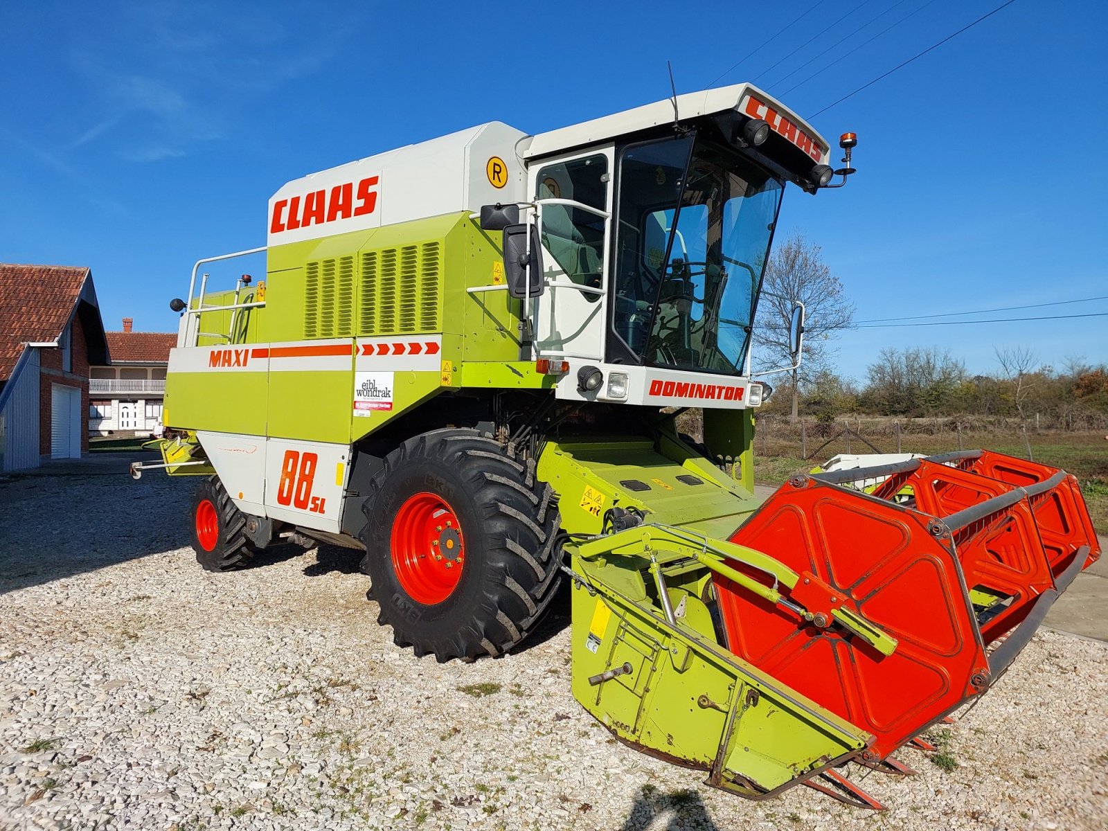 Mähdrescher del tipo CLAAS Dominator 88 VX, Gebrauchtmaschine en Waldkirchen am Wesen (Imagen 2)