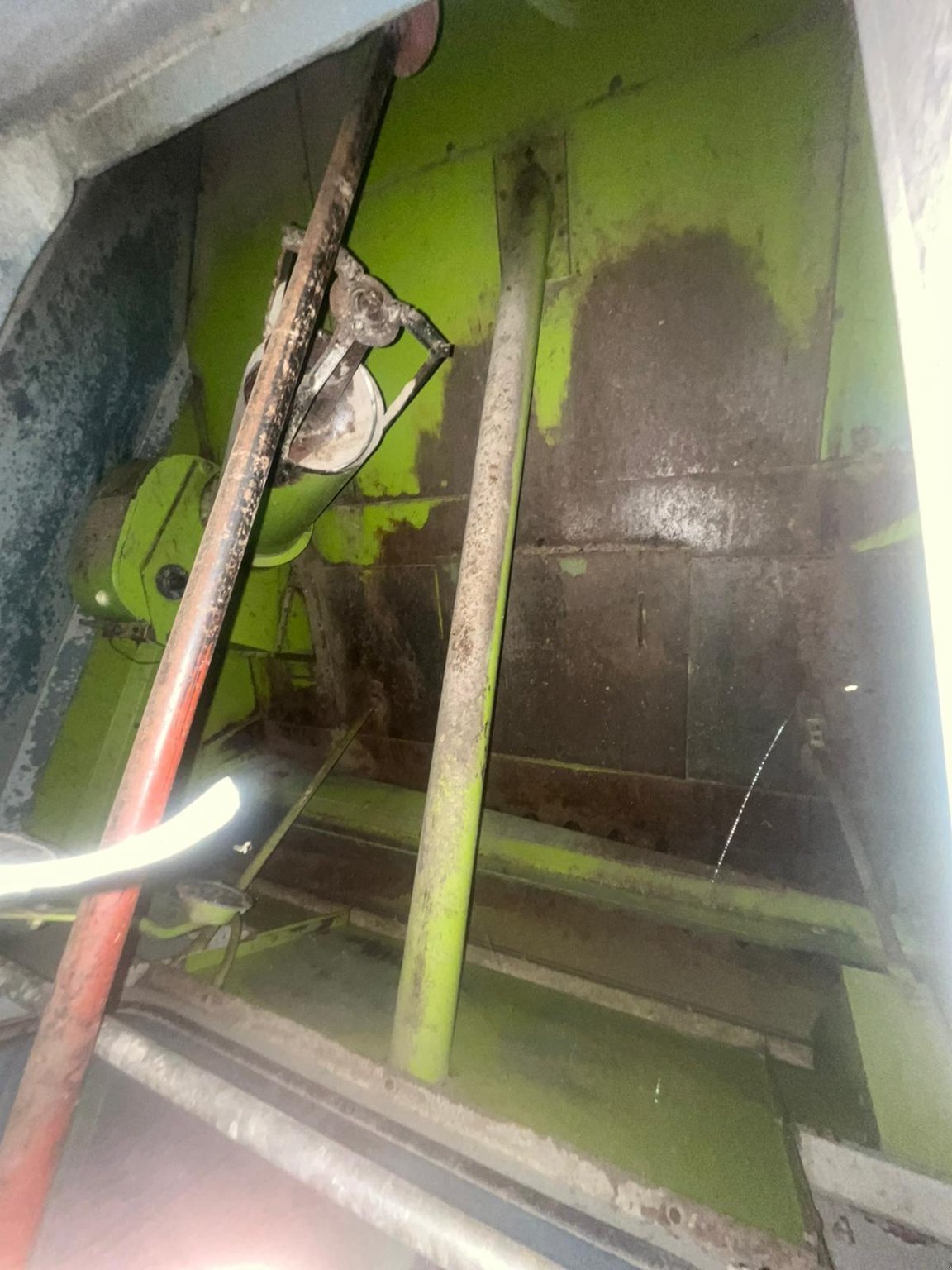 Mähdrescher a típus CLAAS Dominator 98 sl, Gebrauchtmaschine ekkor: ORLEIX (Kép 7)