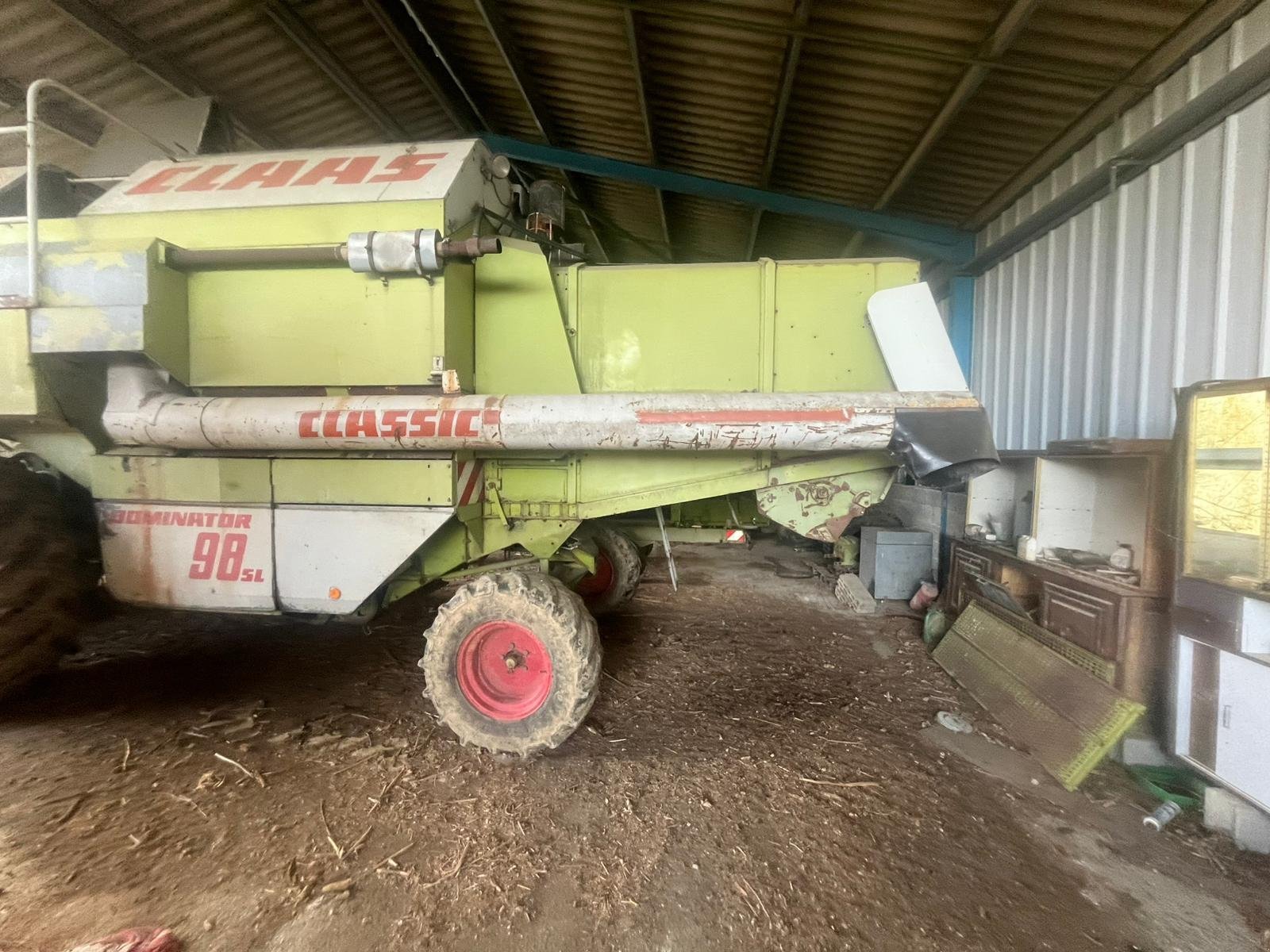 Mähdrescher του τύπου CLAAS Dominator 98 sl, Gebrauchtmaschine σε ORLEIX (Φωτογραφία 2)