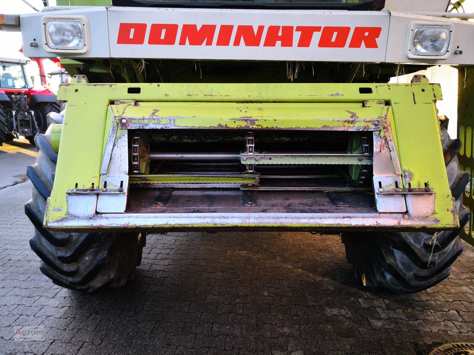 Mähdrescher типа CLAAS Dominator 98 SL, Gebrauchtmaschine в Riedhausen (Фотография 5)