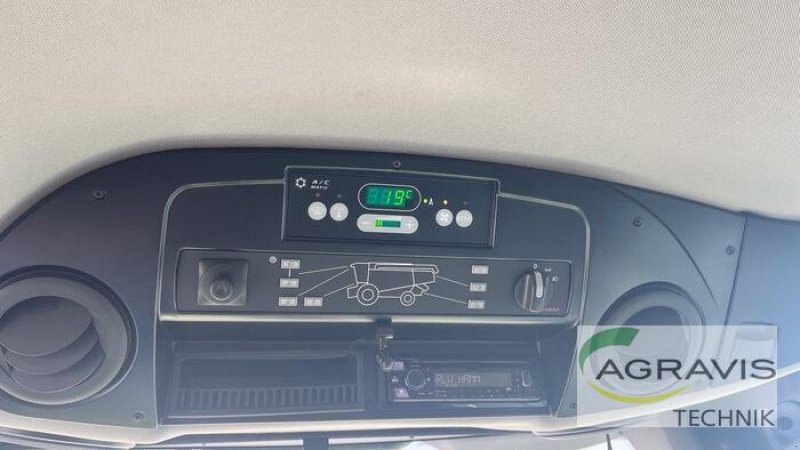 Mähdrescher of the type CLAAS EVION 410 CLASSIC, Neumaschine in Werl-Oberbergstraße (Picture 9)