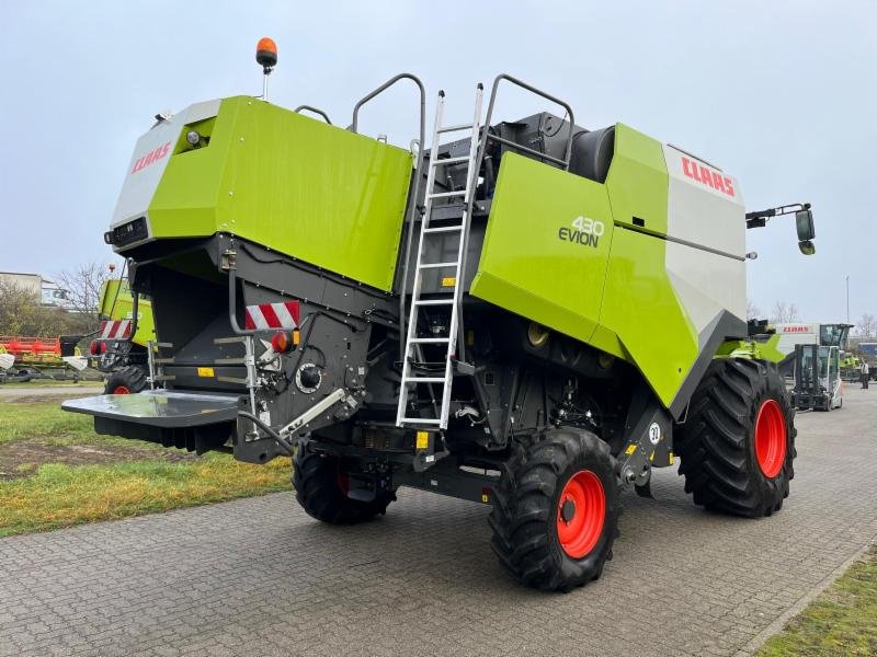 Mähdrescher от тип CLAAS EVION 430 CLASSIC, Gebrauchtmaschine в Hockenheim (Снимка 5)