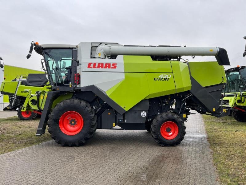 Mähdrescher typu CLAAS EVION 430 CLASSIC, Gebrauchtmaschine v Hockenheim (Obrázek 2)