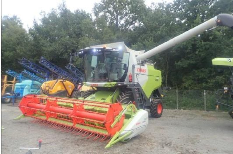 Mähdrescher typu CLAAS EVION 430 CLASSIC, Gebrauchtmaschine w CONNANTRE (Zdjęcie 1)