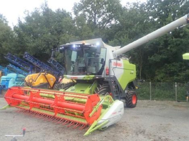 Mähdrescher du type CLAAS EVION 430 CLASSIC, Gebrauchtmaschine en CONNANTRE (Photo 1)