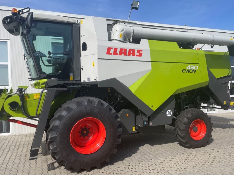Mähdrescher Türe ait CLAAS EVION 430 MAXI, Gebrauchtmaschine içinde Spillern