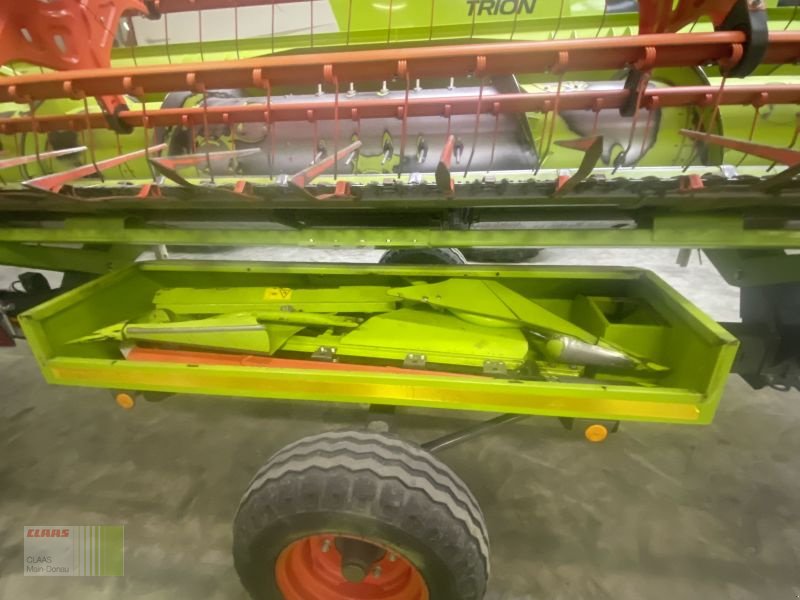 Mähdrescher tip CLAAS EVION 430 MIT VARIO 560, Gebrauchtmaschine in Vohburg (Poză 24)