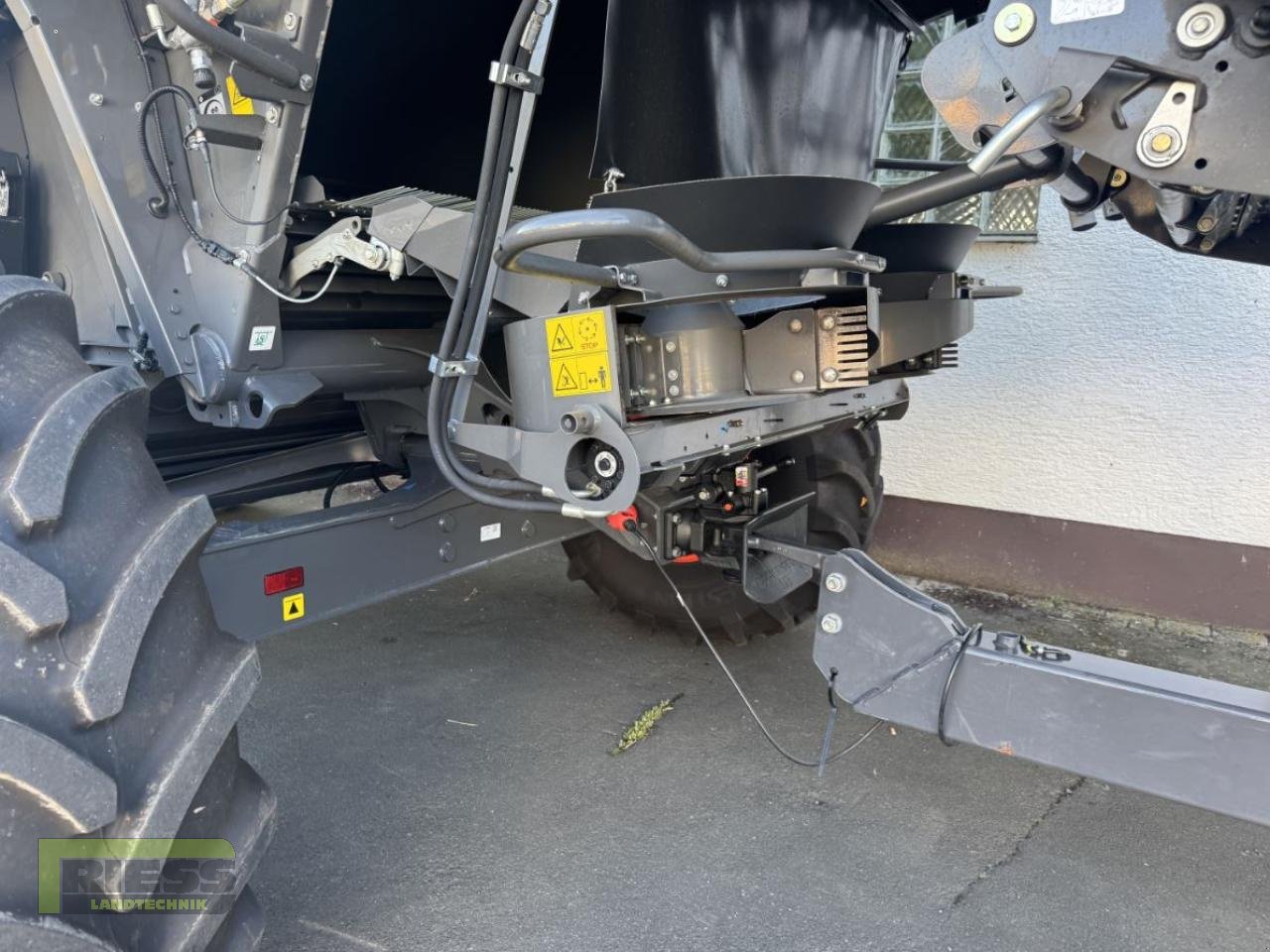 Mähdrescher от тип CLAAS EVION 450 Classic VARIO 560, Neumaschine в Homberg/Ohm - Maulbach (Снимка 24)