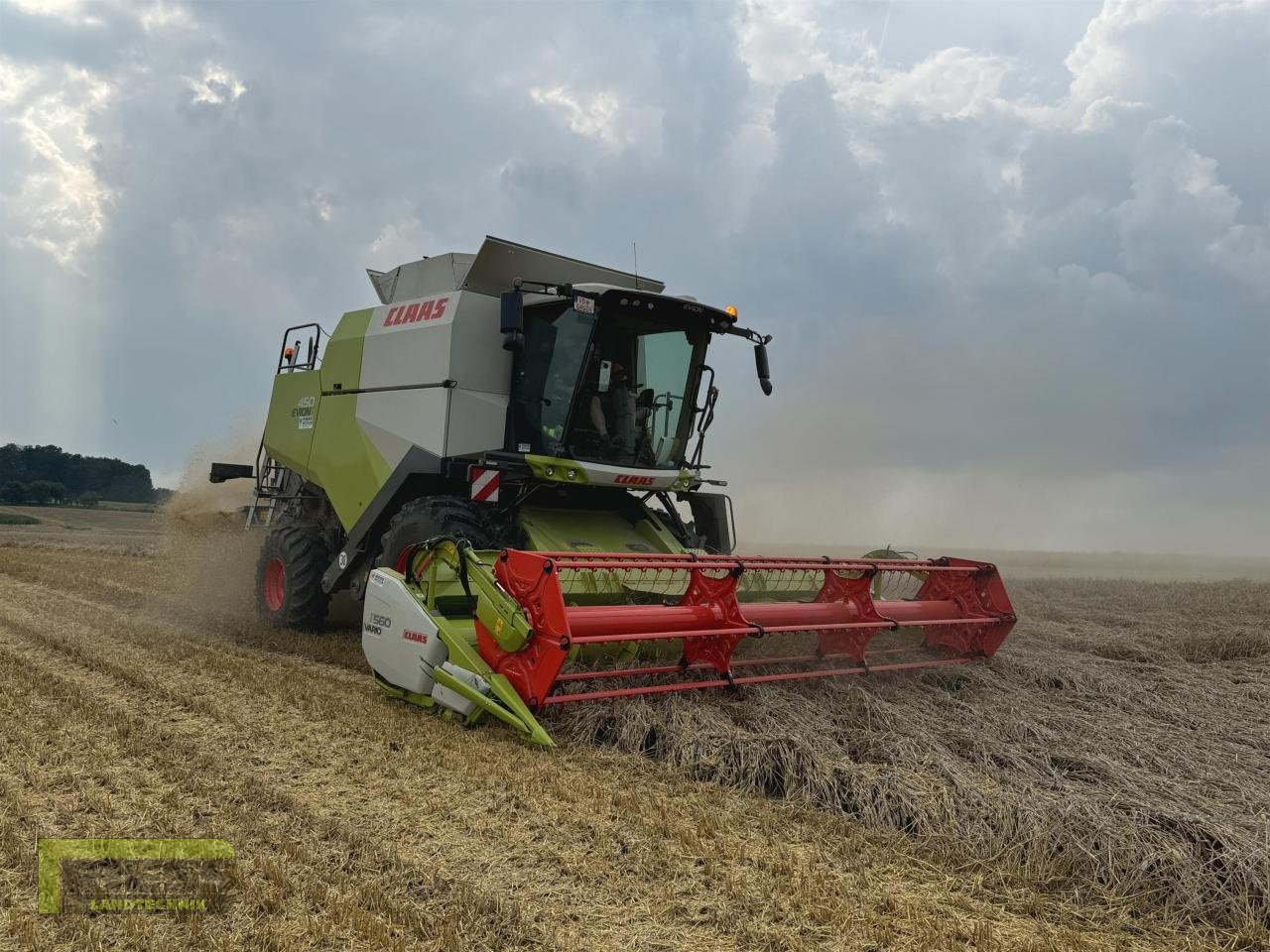 Mähdrescher от тип CLAAS EVION 450 Classic VARIO 560, Neumaschine в Homberg/Ohm - Maulbach (Снимка 28)