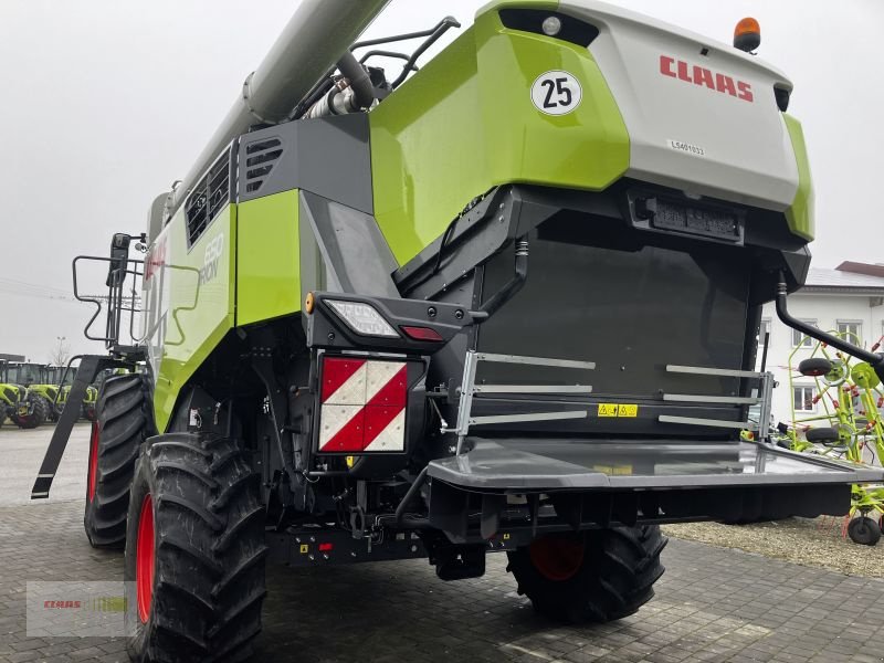 Mähdrescher от тип CLAAS GEBR. CLAAS TRION 650, Gebrauchtmaschine в Töging am Inn (Снимка 5)