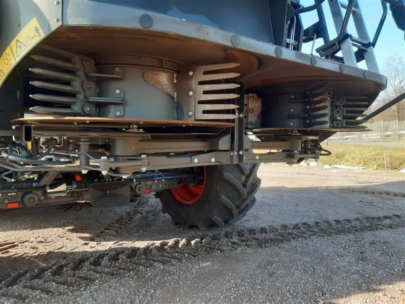 Mähdrescher tipa CLAAS GEBR. MÄHDRESCHER LEXION 8700, Gebrauchtmaschine u Lommatzsch (Slika 17)