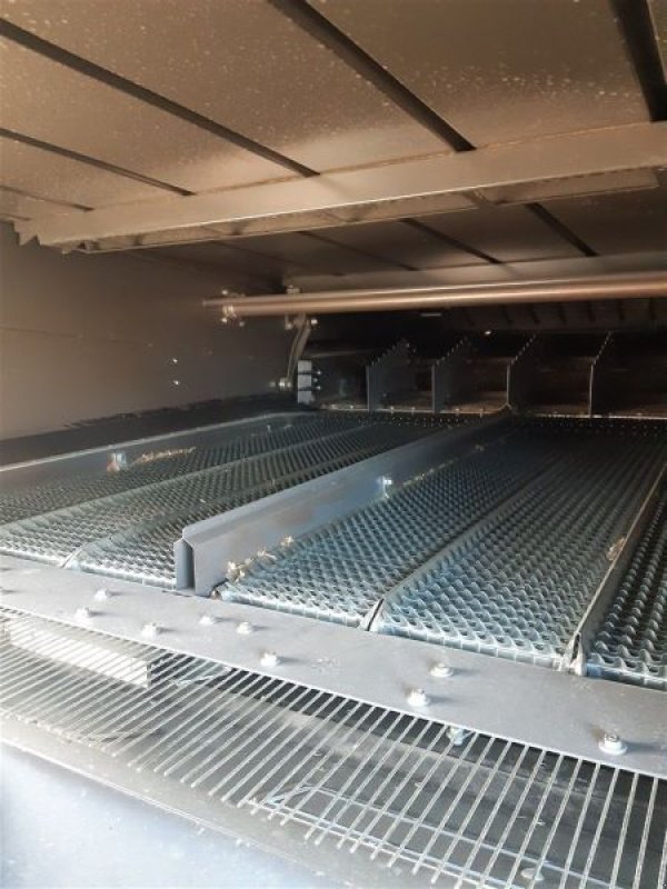 Mähdrescher tipa CLAAS GEBR. MÄHDRESCHER LEXION 8700, Gebrauchtmaschine u Lommatzsch (Slika 16)