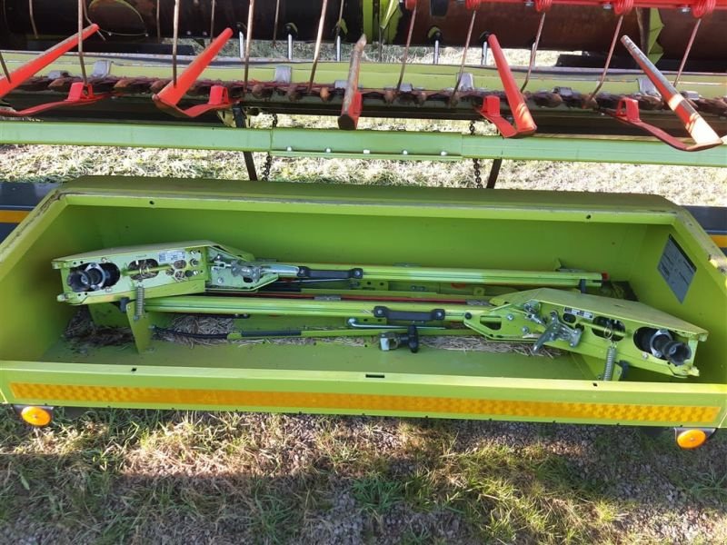 Mähdrescher typu CLAAS GEBR MÄHDRESCHER LEXION 8700TT, Gebrauchtmaschine v Lommatzsch (Obrázek 31)