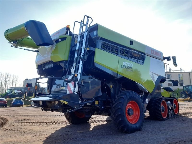 Mähdrescher typu CLAAS GEBR MÄHDRESCHER LEXION 8700TT, Gebrauchtmaschine v Lommatzsch (Obrázek 7)