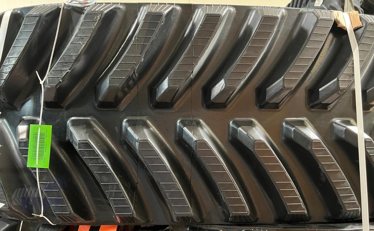 Mähdrescher des Typs CLAAS Laufbänder für CLAAS Mähdrescher 635mm breit, Neumaschine in Schutterzell (Bild 2)