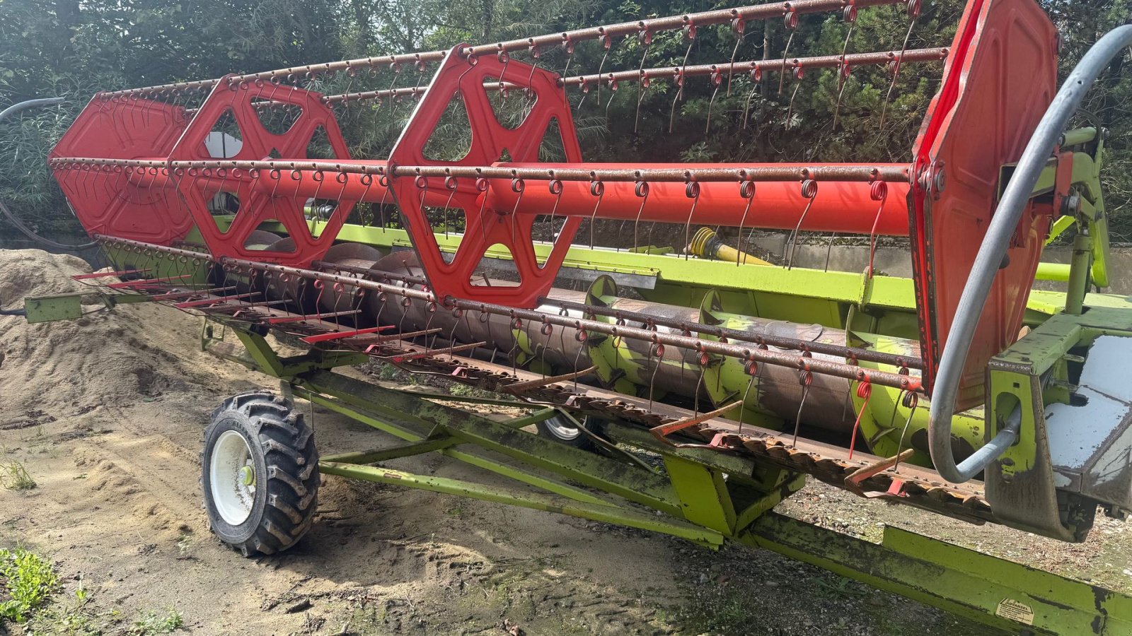 Mähdrescher of the type CLAAS LEXION 410 410, Gebrauchtmaschine in Hejnsvig (Picture 9)