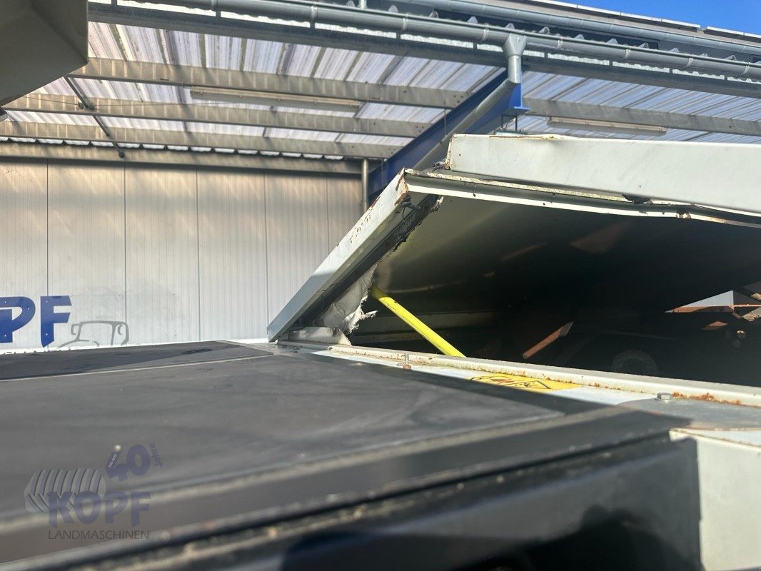 Mähdrescher des Typs CLAAS Lexion 420 Mercedesmotor Brandschaden hinten, Gebrauchtmaschine in Schutterzell (Bild 16)