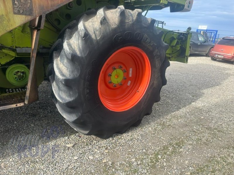 Mähdrescher des Typs CLAAS Lexion 420 Mercedesmotor Brandschaden hinten, Gebrauchtmaschine in Schutterzell (Bild 20)