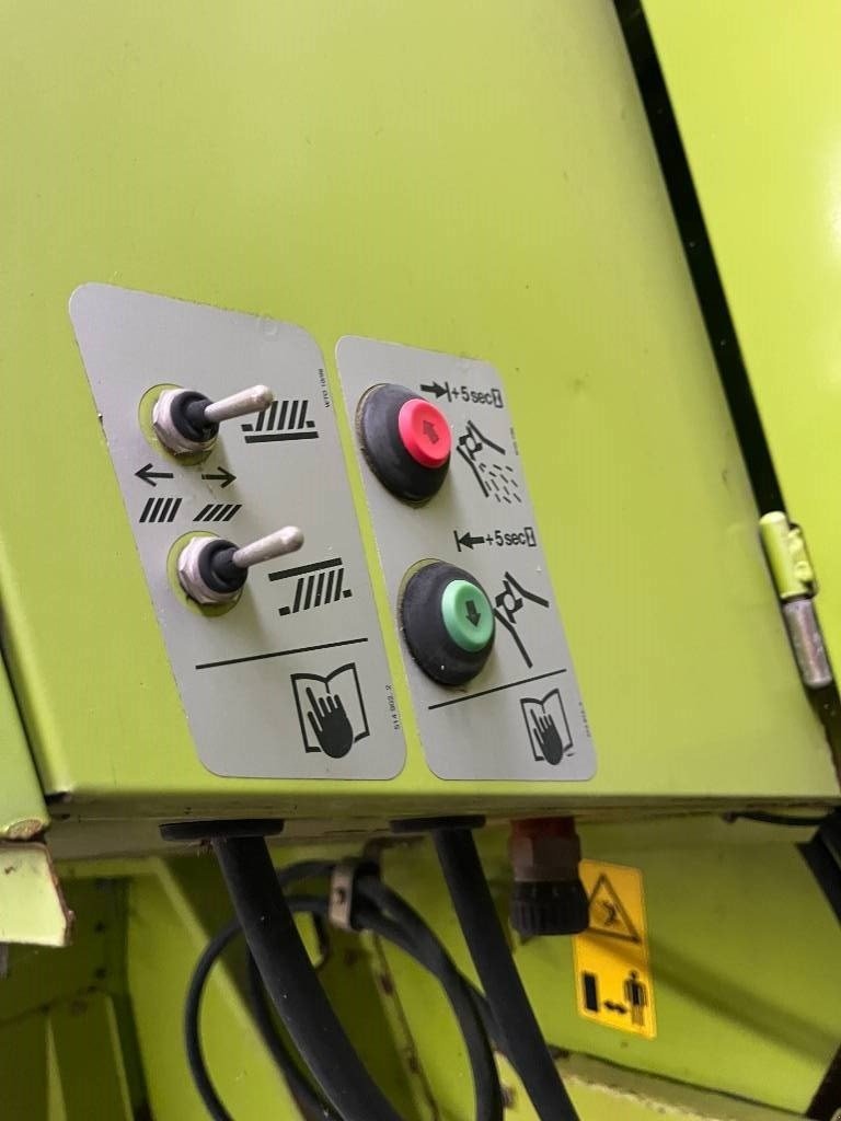 Mähdrescher of the type CLAAS LEXION 420, Gebrauchtmaschine in Ringe (Picture 14)