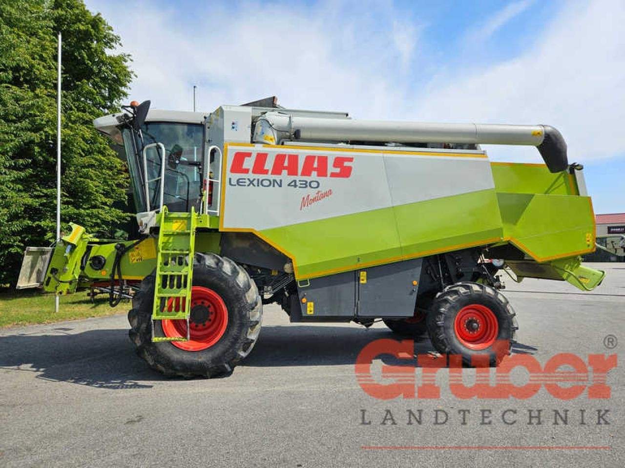 Mähdrescher of the type CLAAS Lexion 430 Montana, Gebrauchtmaschine in Ampfing (Picture 2)