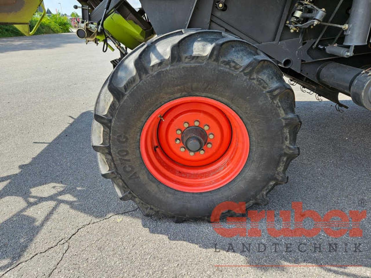 Mähdrescher of the type CLAAS Lexion 430 Montana, Gebrauchtmaschine in Ampfing (Picture 10)