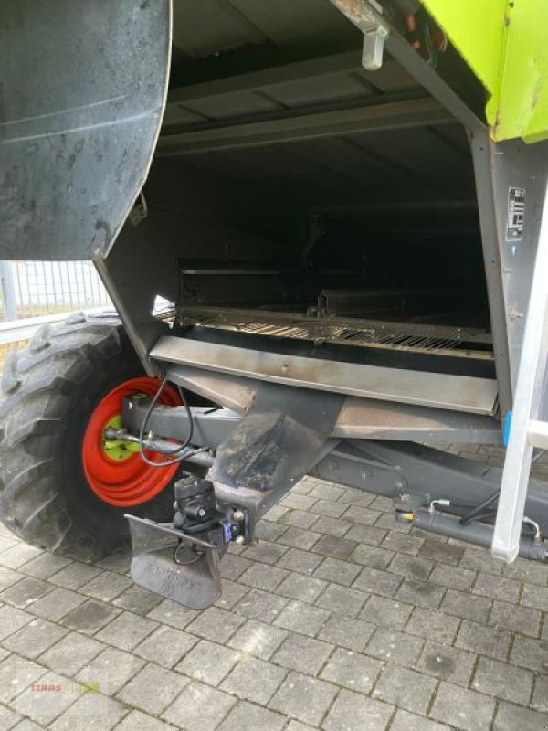 Mähdrescher van het type CLAAS LEXION 430, Gebrauchtmaschine in Töging am Inn (Foto 8)