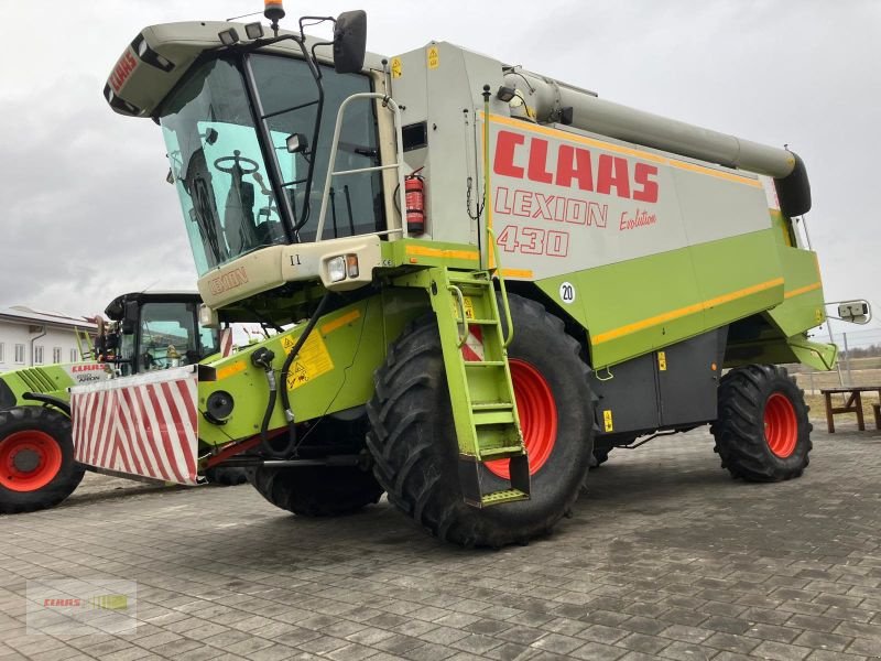 Mähdrescher van het type CLAAS LEXION 430, Gebrauchtmaschine in Töging am Inn (Foto 2)