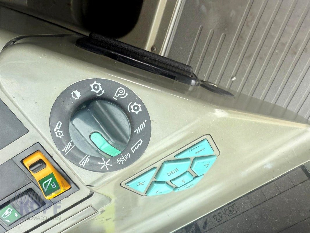 Mähdrescher of the type CLAAS Lexion 430, Gebrauchtmaschine in Schutterzell (Picture 15)