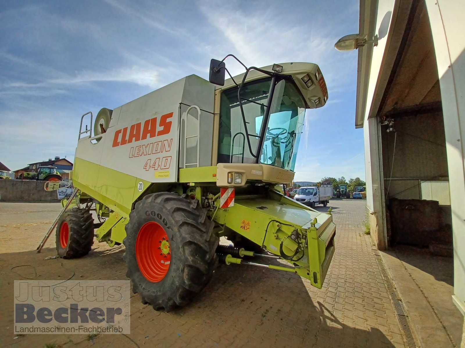 Mähdrescher typu CLAAS Lexion 440, Gebrauchtmaschine w Weimar-Niederwalgern (Zdjęcie 6)