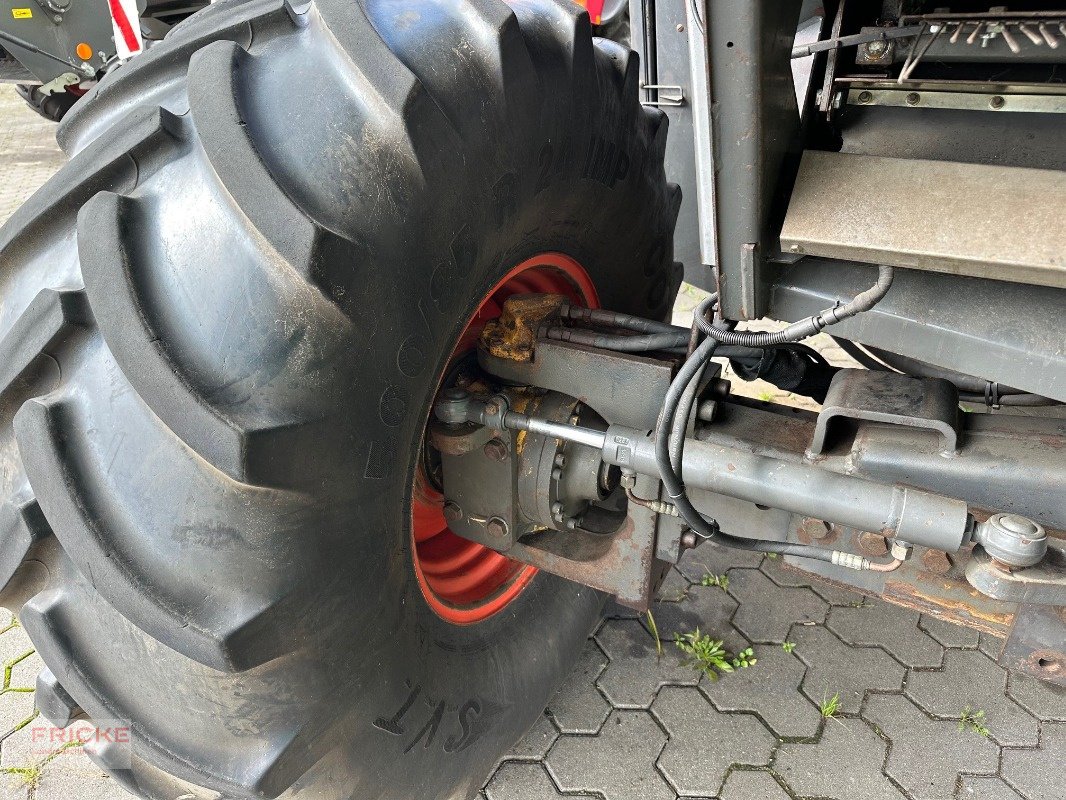 Mähdrescher typu CLAAS Lexion 450 Allrad, Gebrauchtmaschine v Bockel - Gyhum (Obrázek 26)