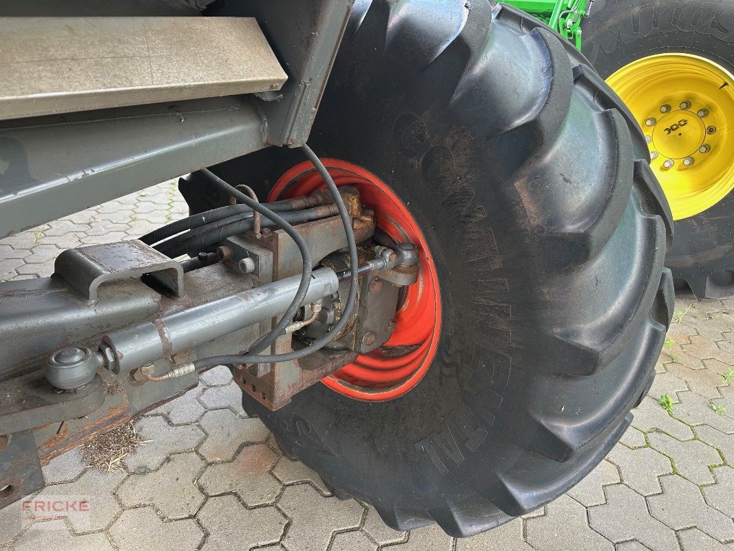 Mähdrescher typu CLAAS Lexion 450 Allrad, Gebrauchtmaschine v Bockel - Gyhum (Obrázek 27)