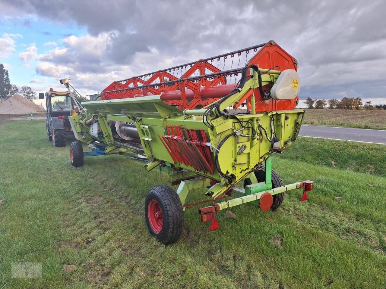 Mähdrescher typu CLAAS Lexion 450 evolution  V600 Vario, Gebrauchtmaschine v Pragsdorf (Obrázek 3)