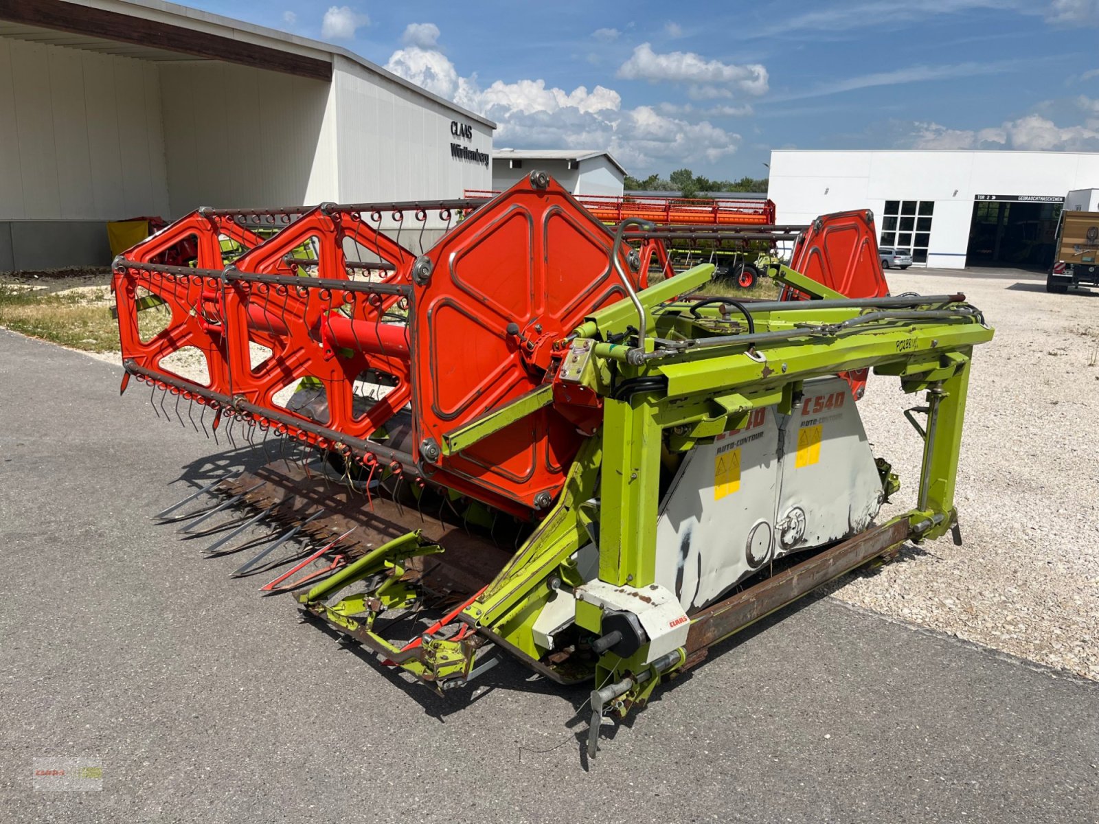 Mähdrescher des Typs CLAAS Lexion 450 REPARATURBEDÜRFTIG nach Brandschaden, Gebrauchtmaschine in Langenau (Bild 20)