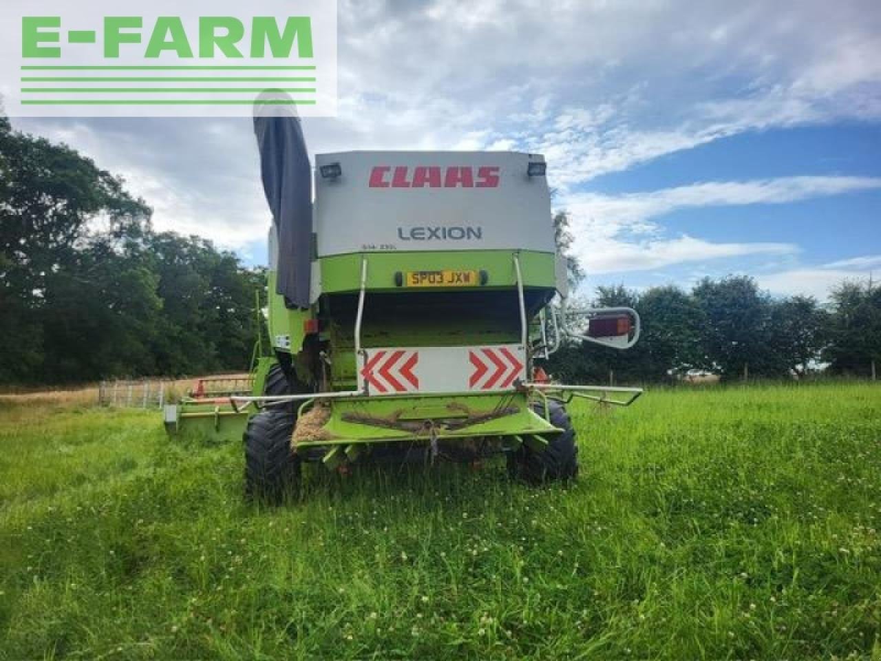 Mähdrescher типа CLAAS LEXION 450, Gebrauchtmaschine в LETHAM, FORFAR (Фотография 5)