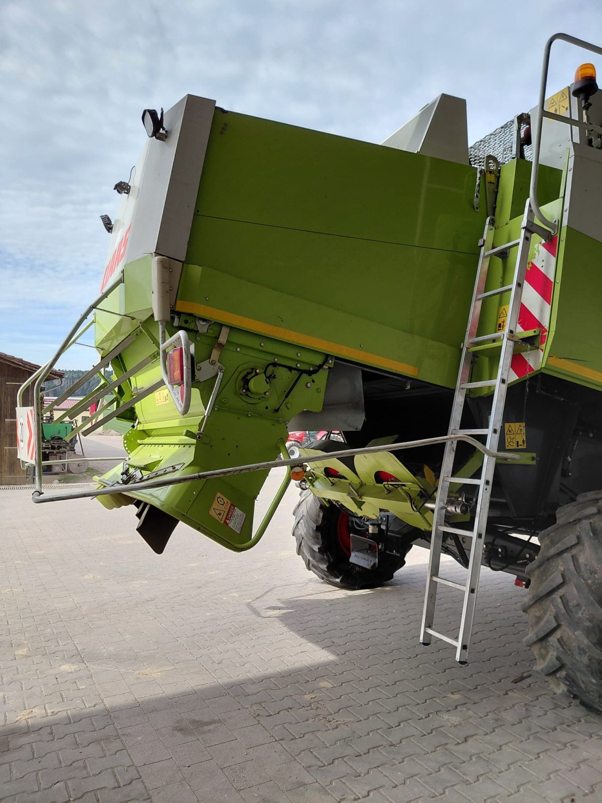 Mähdrescher του τύπου CLAAS Lexion 450, Gebrauchtmaschine σε Falkenberg (Φωτογραφία 4)