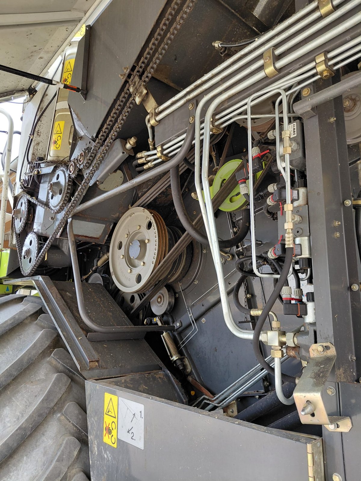 Mähdrescher του τύπου CLAAS Lexion 450, Gebrauchtmaschine σε Falkenberg (Φωτογραφία 9)