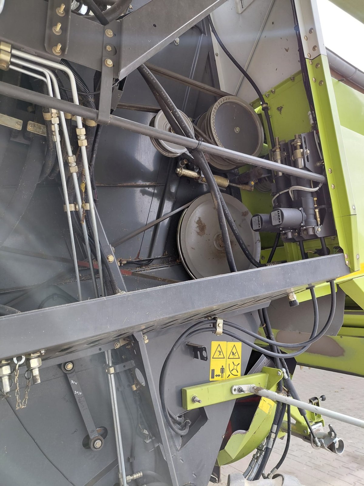 Mähdrescher του τύπου CLAAS Lexion 450, Gebrauchtmaschine σε Falkenberg (Φωτογραφία 11)