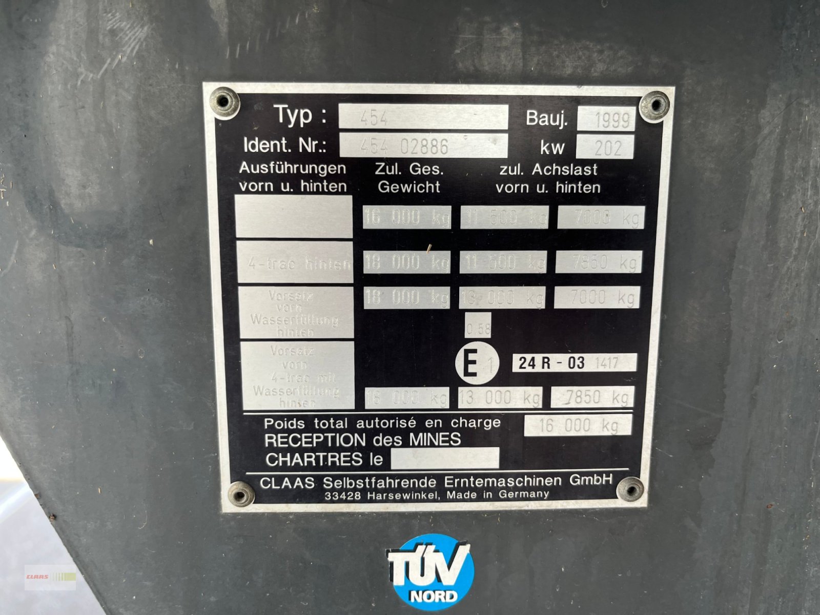 Mähdrescher des Typs CLAAS Lexion 450, Gebrauchtmaschine in Langenau (Bild 9)