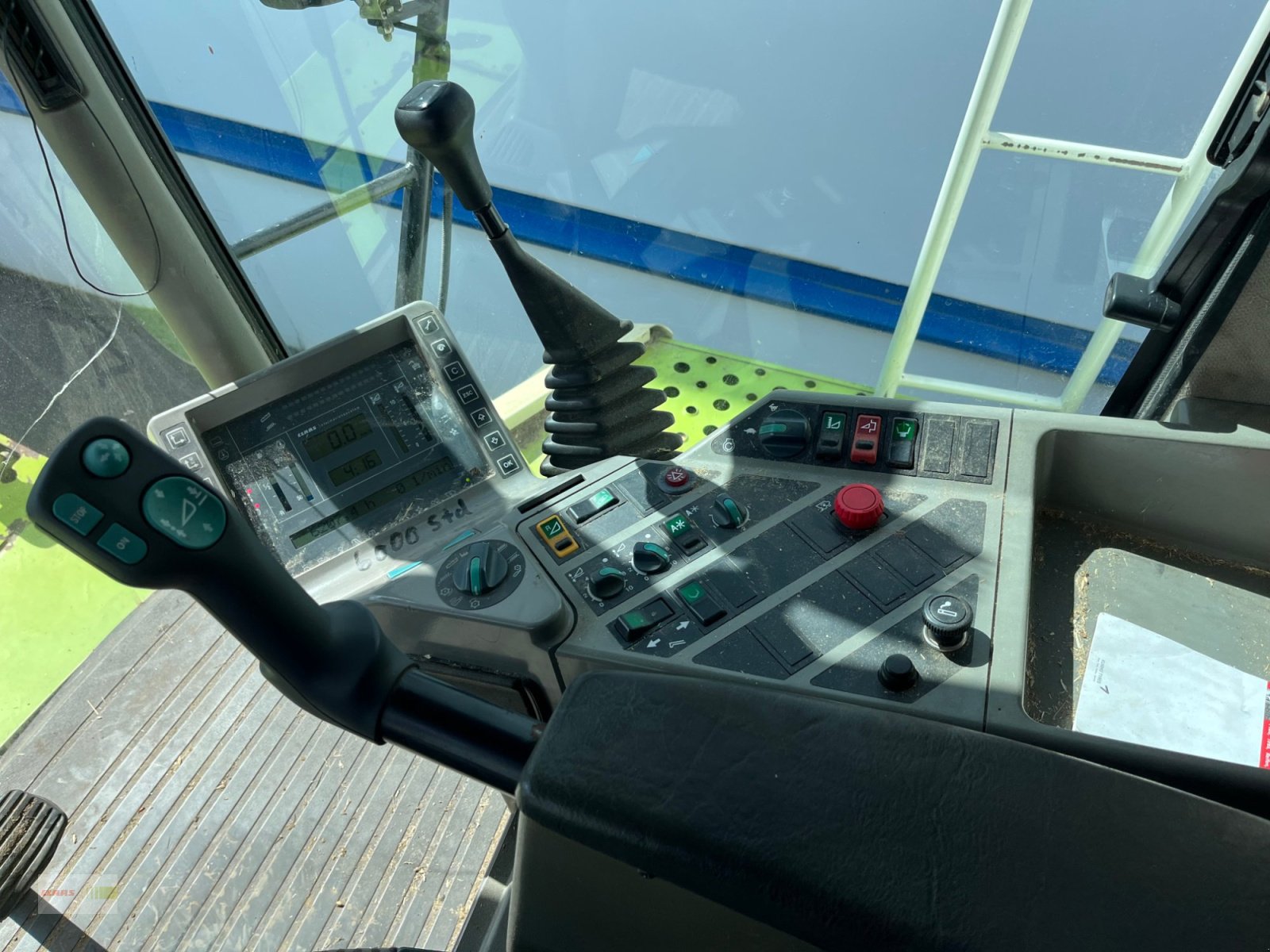 Mähdrescher des Typs CLAAS Lexion 450, Gebrauchtmaschine in Langenau (Bild 17)