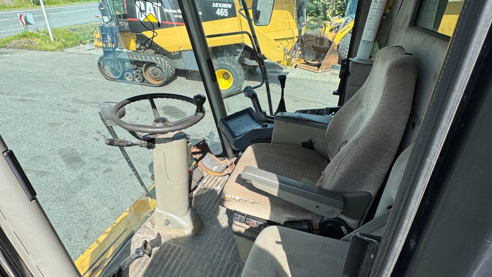 Mähdrescher des Typs CLAAS Lexion 460 EVOLUTION MED BÆLTER, 4WD OG V900 SKÆREBORD!, Gebrauchtmaschine in Nørager (Bild 14)