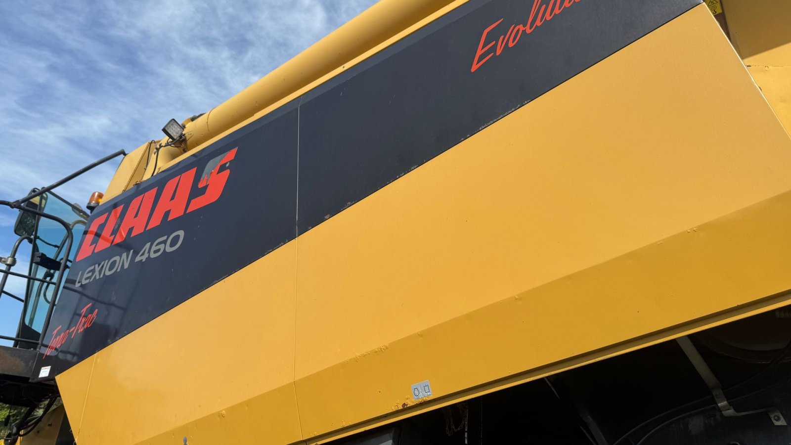 Mähdrescher des Typs CLAAS Lexion 460 EVOLUTION MED BÆLTER, 4WD OG V900 SKÆREBORD!, Gebrauchtmaschine in Nørager (Bild 13)