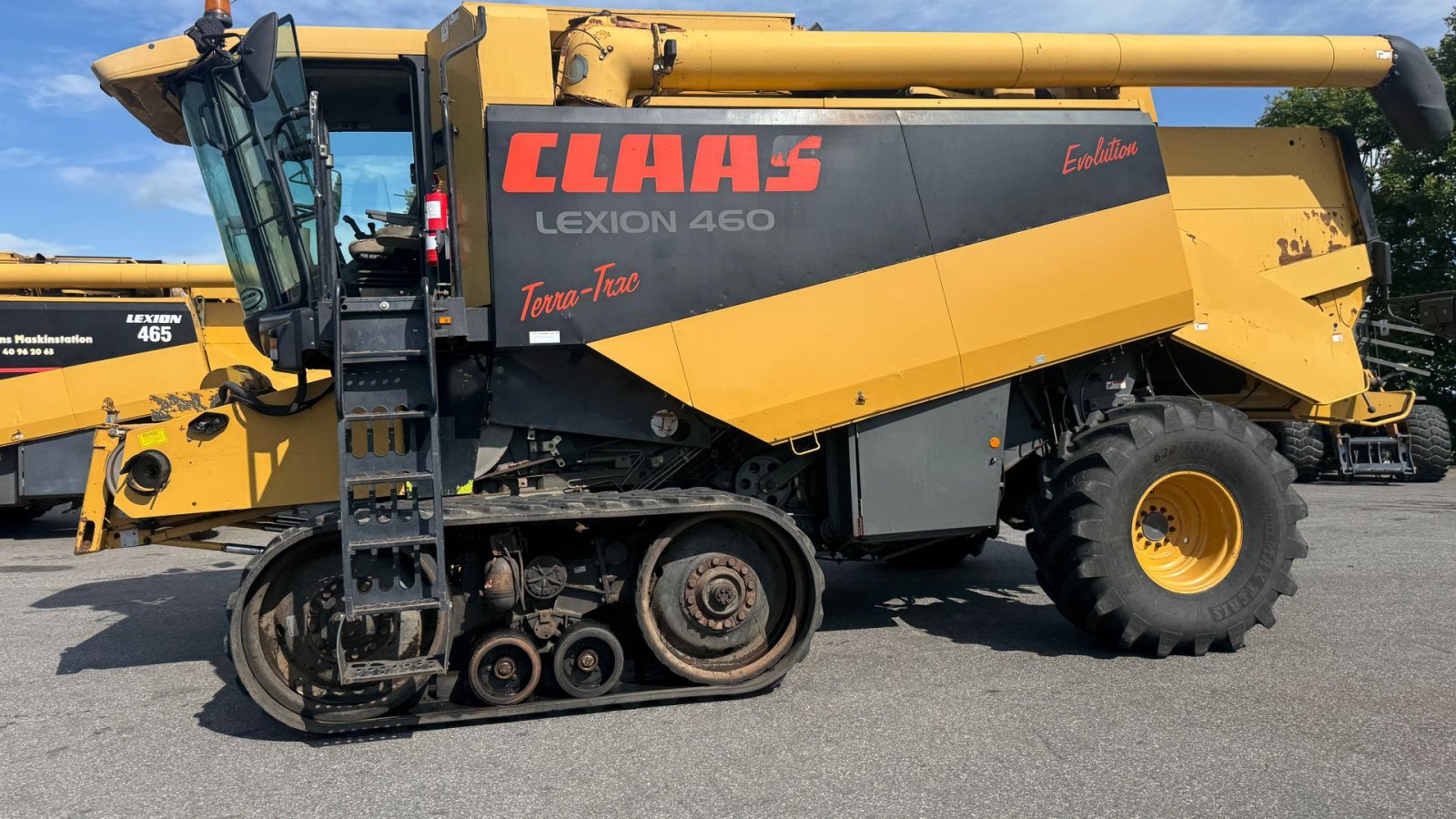 Mähdrescher des Typs CLAAS Lexion 460 EVOLUTION MED BÆLTER, 4WD OG V900 SKÆREBORD!, Gebrauchtmaschine in Nørager (Bild 3)