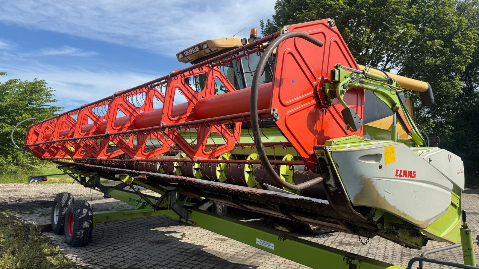 Mähdrescher des Typs CLAAS Lexion 460 EVOLUTION MED BÆLTER, 4WD OG V900 SKÆREBORD!, Gebrauchtmaschine in Nørager (Bild 19)